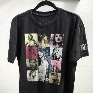 Taylor Swift Graphic Band Tee Women's Size M